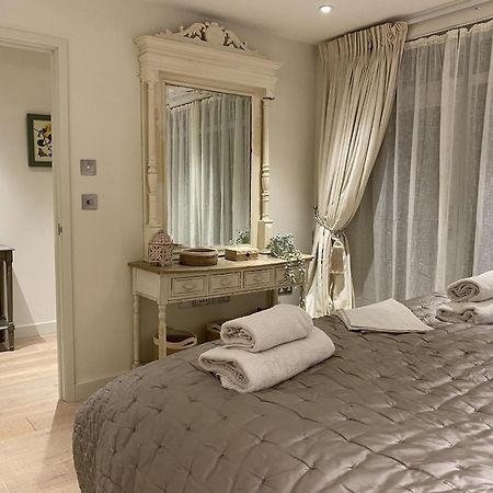 Walcot Yard With Parking, Bath Keys Apartment Luaran gambar