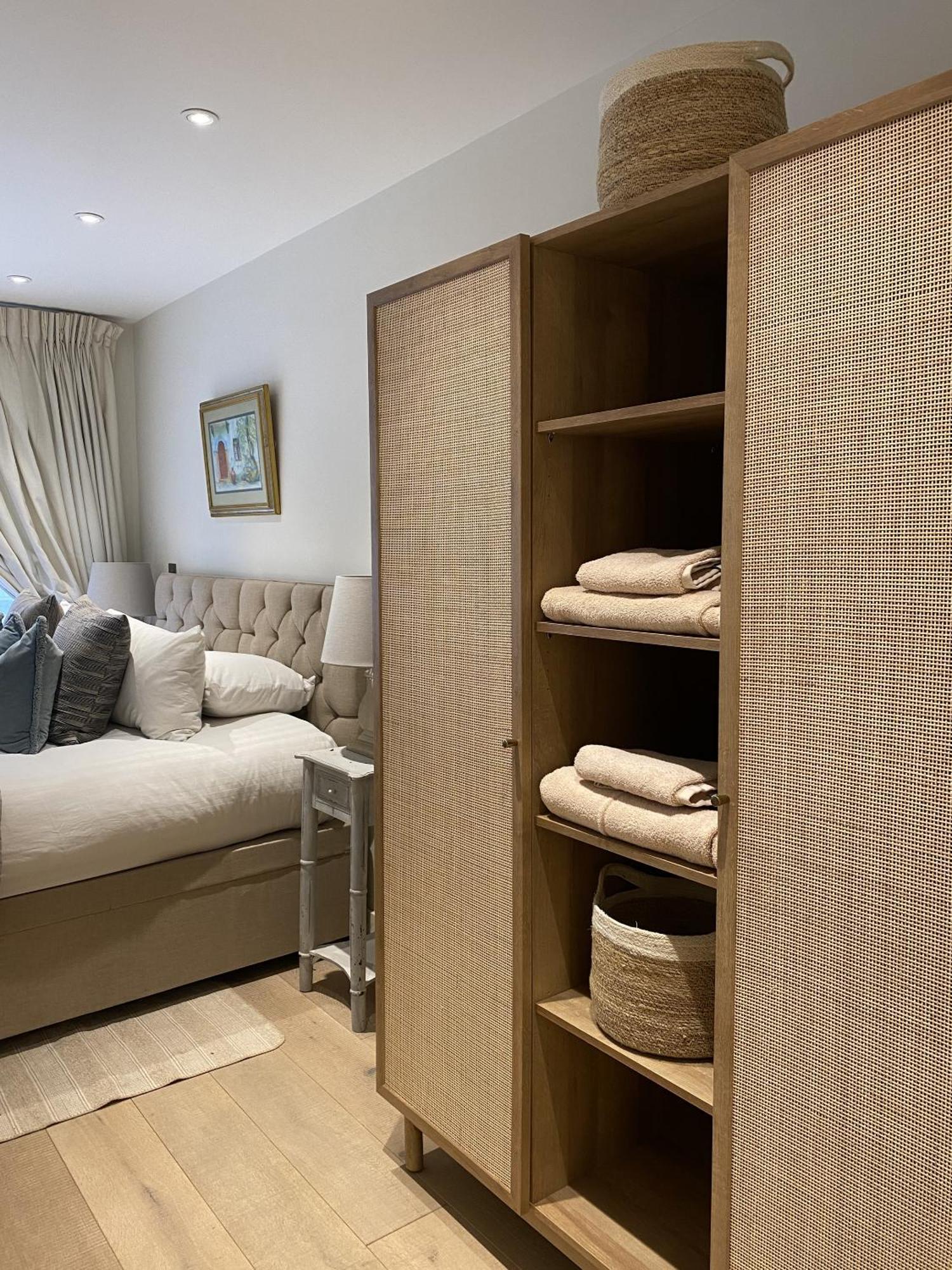 Walcot Yard With Parking, Bath Keys Apartment Luaran gambar